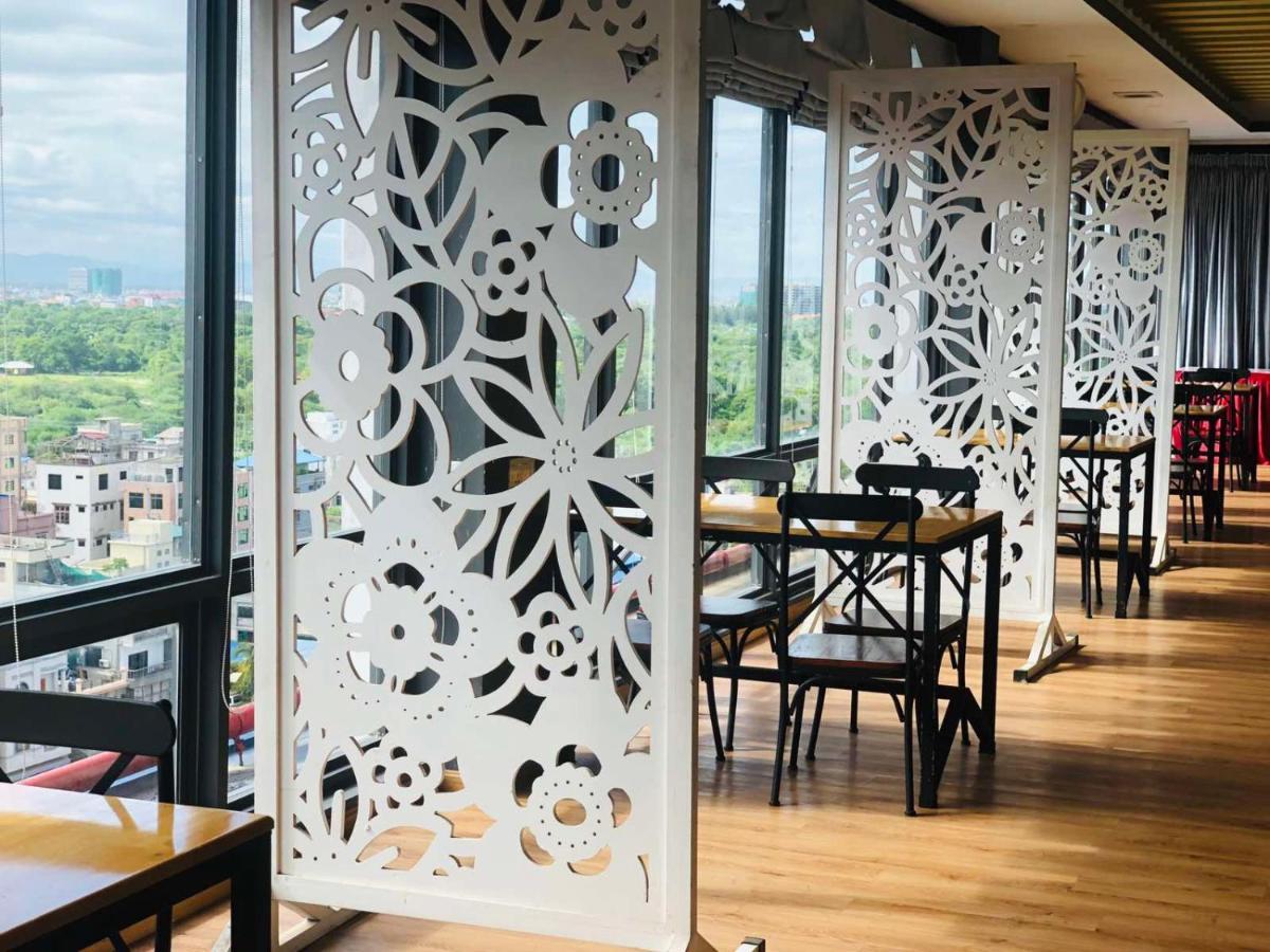 Gold Leaf Hotel Mandalay Ngoại thất bức ảnh