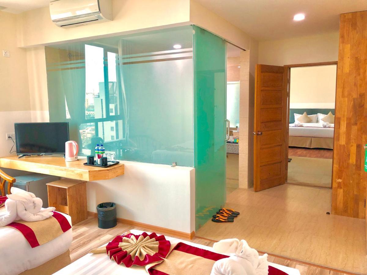 Gold Leaf Hotel Mandalay Ngoại thất bức ảnh