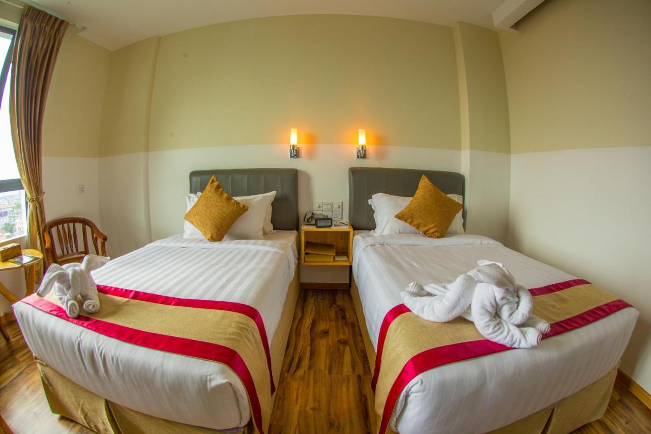 Gold Leaf Hotel Mandalay Ngoại thất bức ảnh