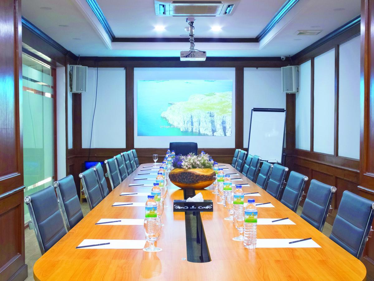 Gold Leaf Hotel Mandalay Ngoại thất bức ảnh